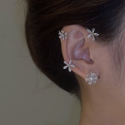 A Pair Of Rotating Flower Earrings Without Pierced Ear Clips Earrings