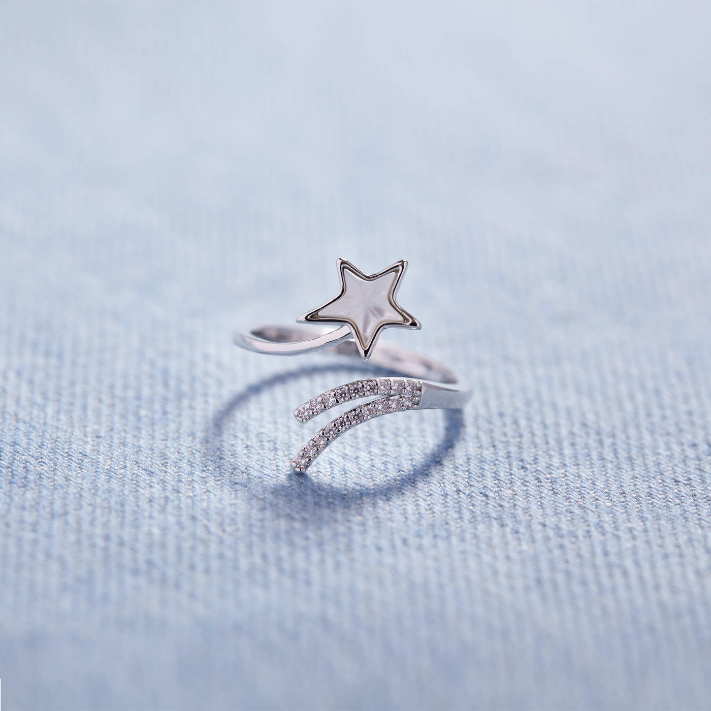 DON'T HIDE THE REAL YOU STAR RING