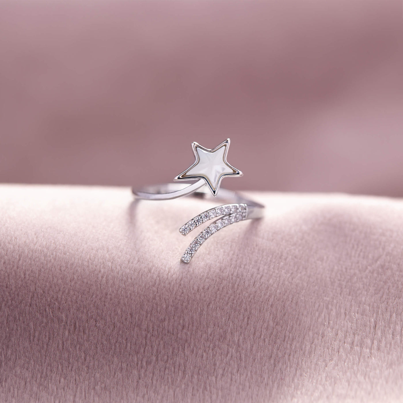DON'T HIDE THE REAL YOU STAR RING